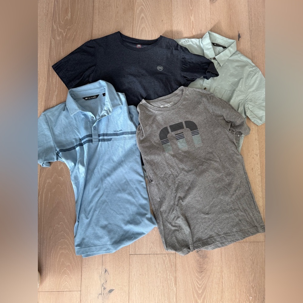 Travis Mathew Golf tshirts and polo Lot of 4